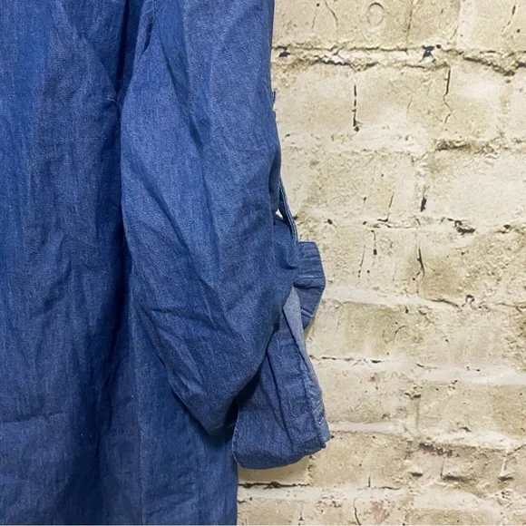 Roamans Blue Denim Look Cotton Floral Cut Out V Neck Button Up - Picture 3 of 6